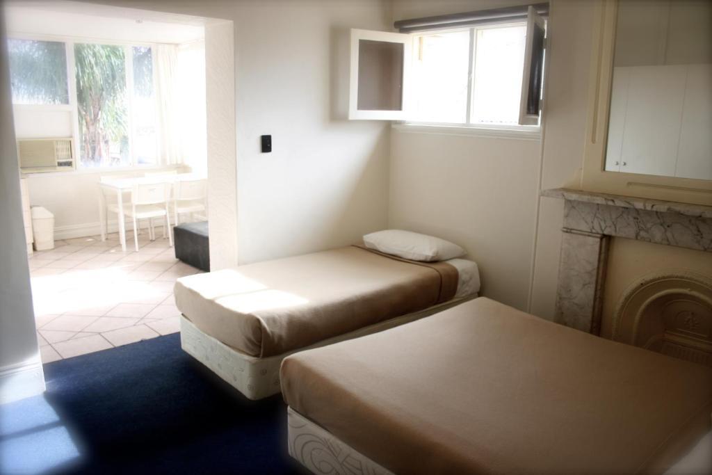 Glenelg Beach Hostel Extérieur photo