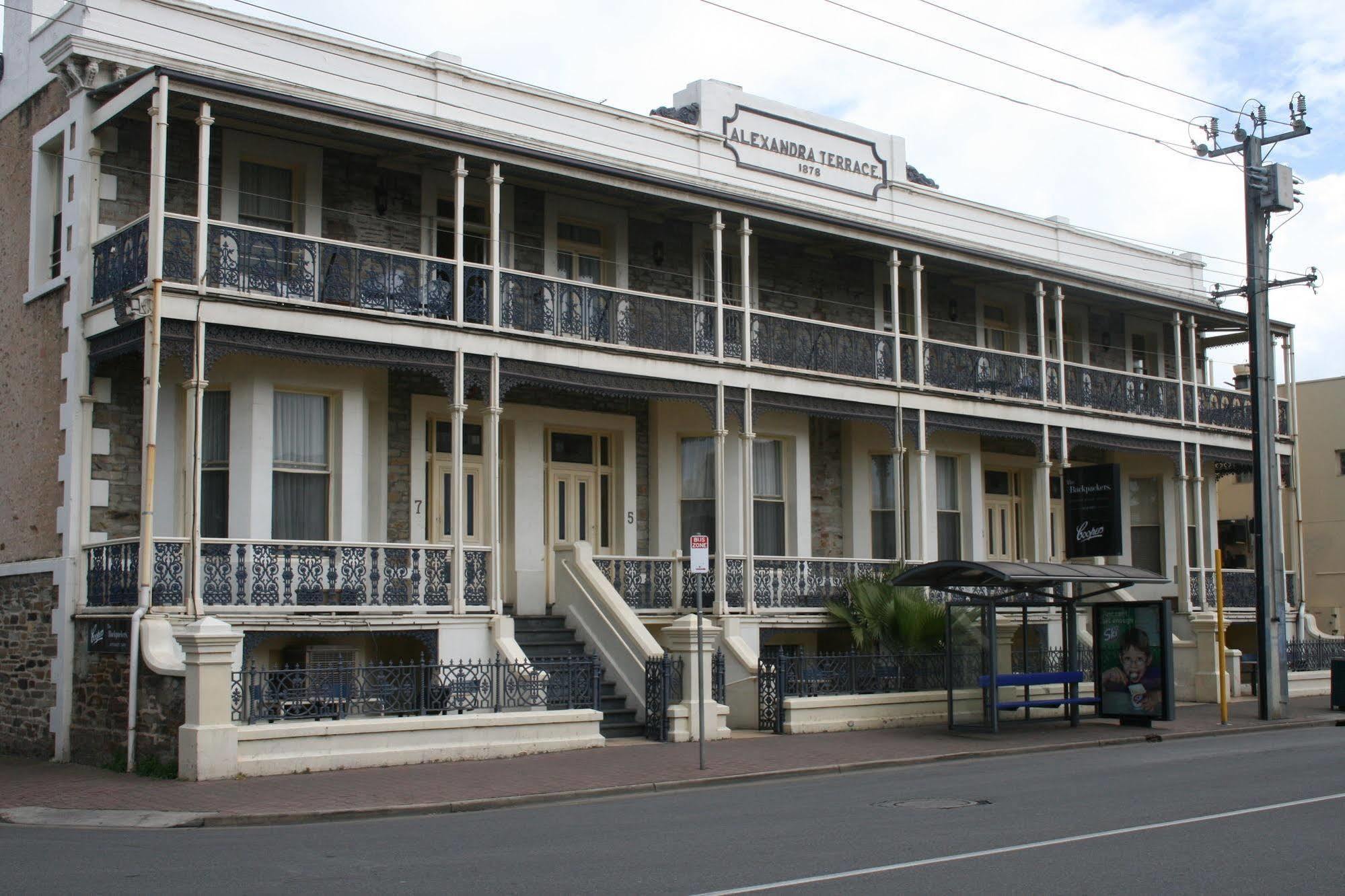 Glenelg Beach Hostel Extérieur photo