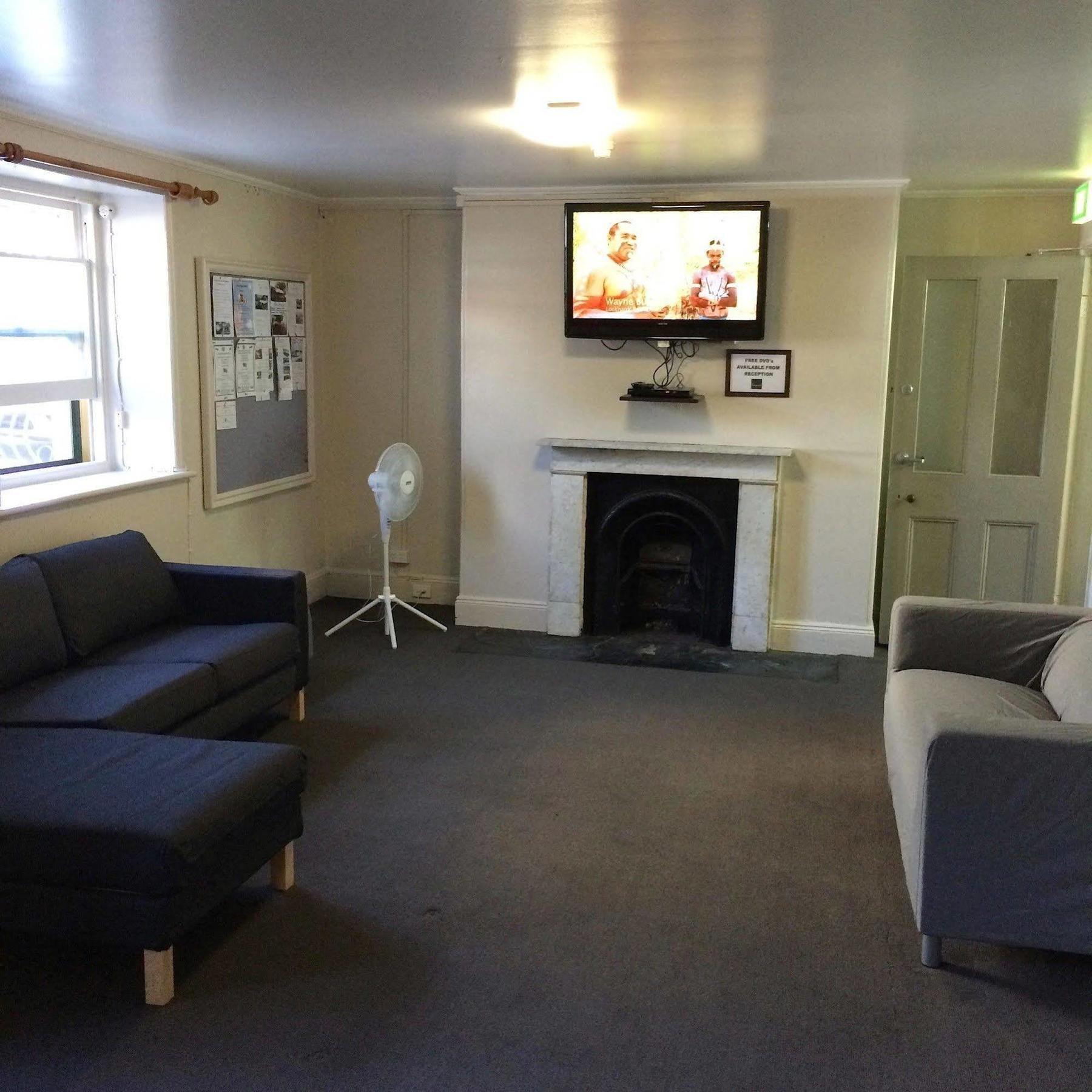 Glenelg Beach Hostel Extérieur photo