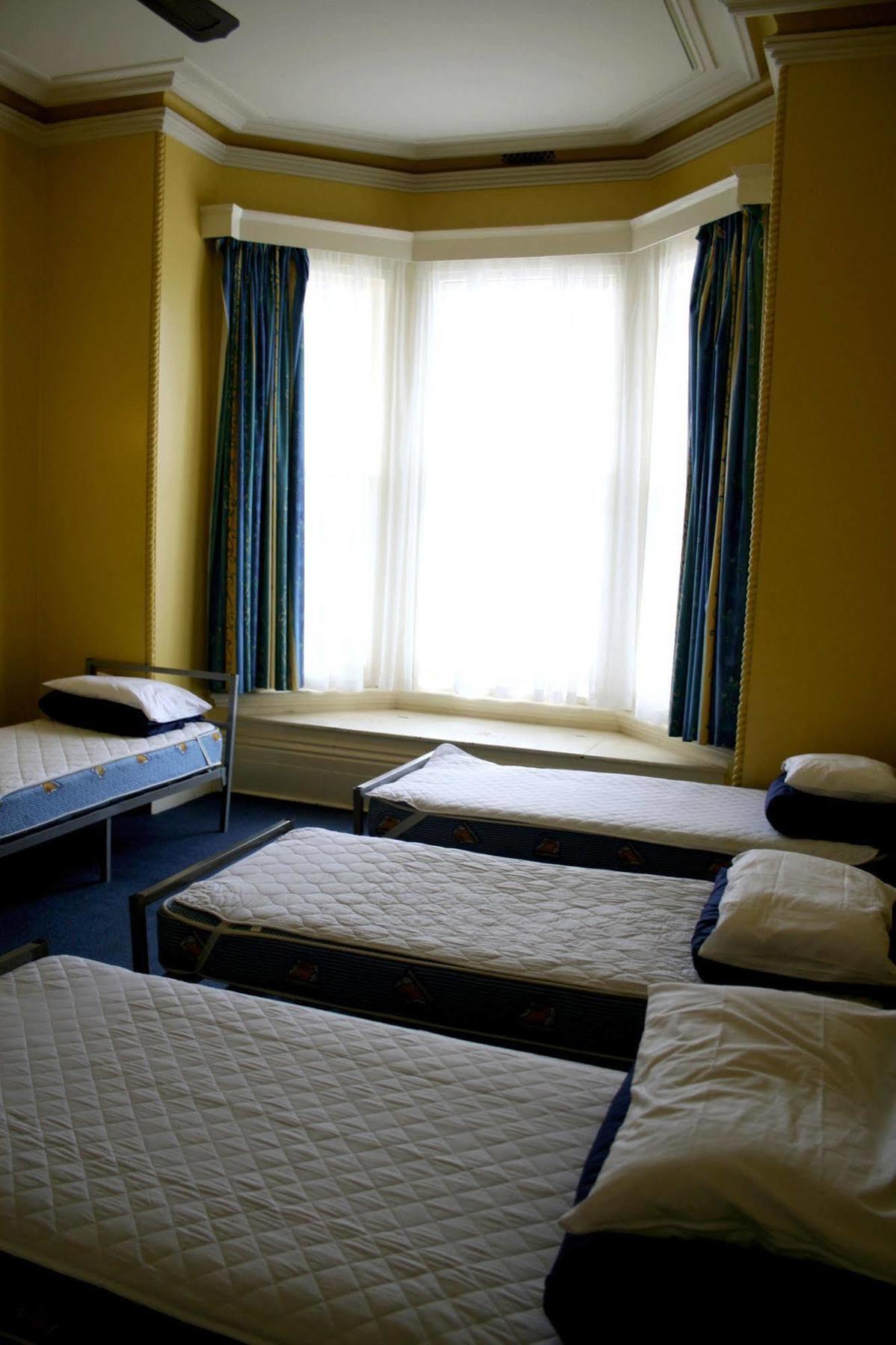Glenelg Beach Hostel Extérieur photo